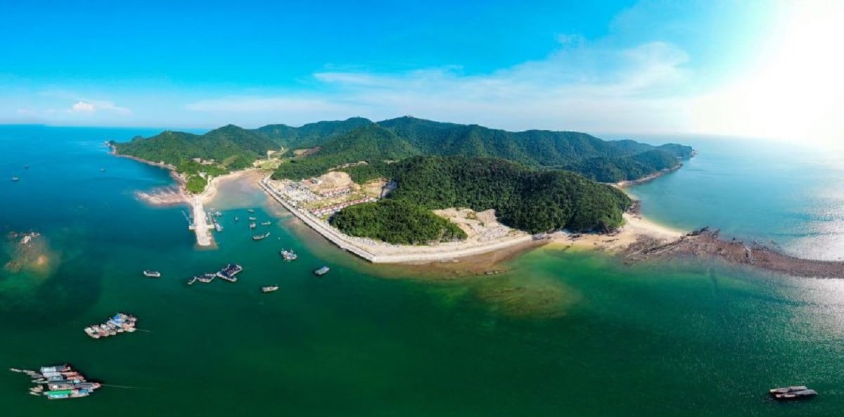Đảo Trần – Hòn đảo hoang sơ và yên bình của Quảng Ninh