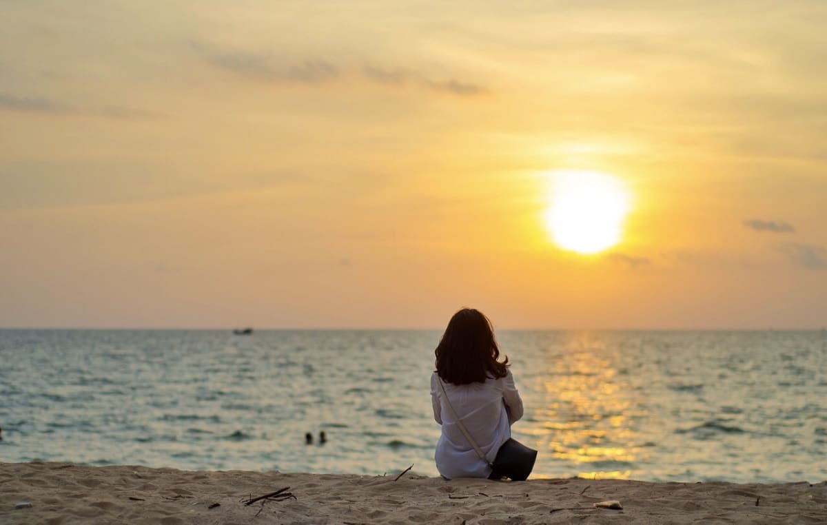 Bãi tắm Tình Yêu tại đảo Cô Tô