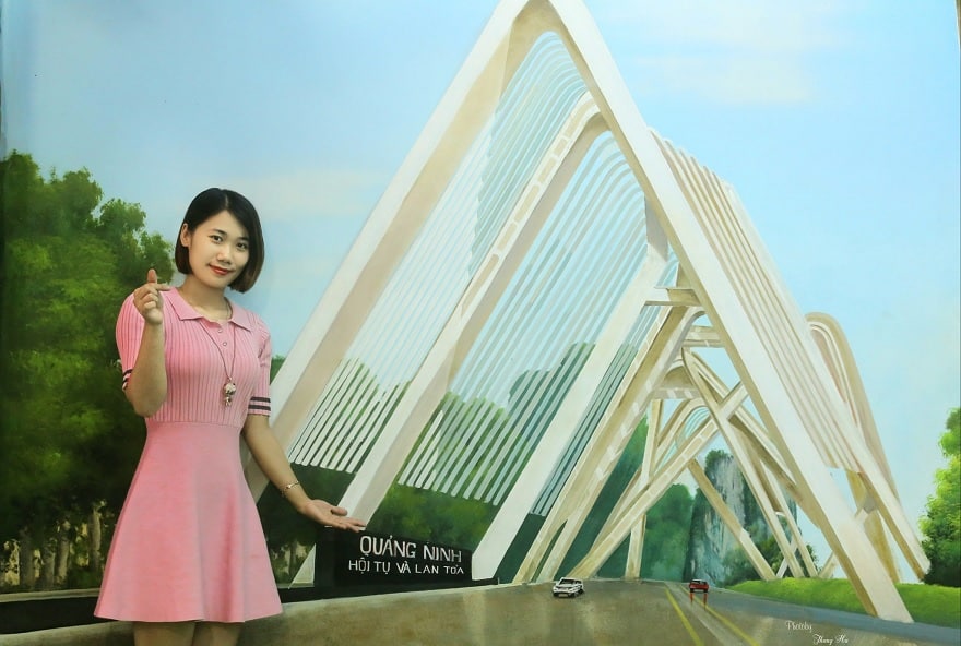 Tranh 3D tại tầng 1 Quảng Ninh Gate