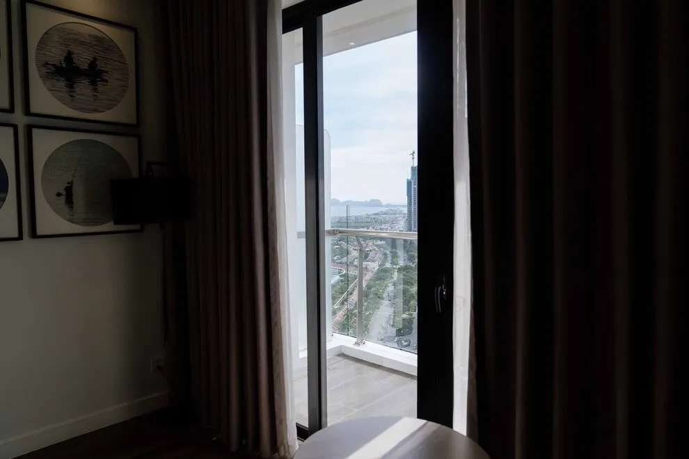 Deluxe Panoramic