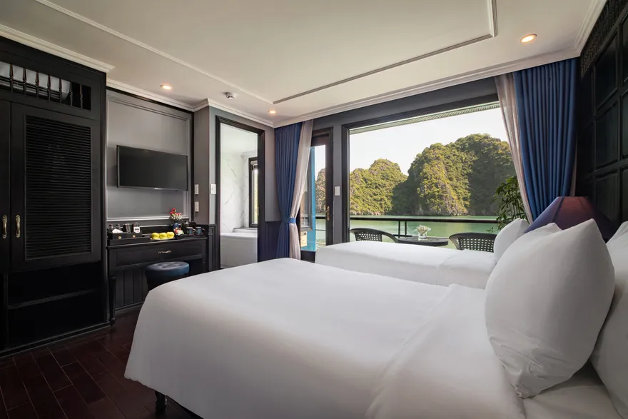 Junior Balcony Suite