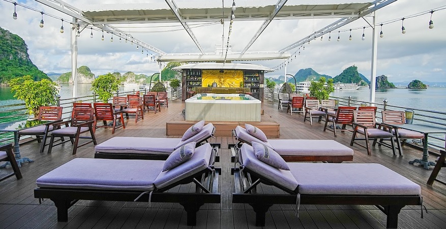 Du thuyền Athena Royal 2 Khu vực Sundeck trên du thuyền Athena Royal