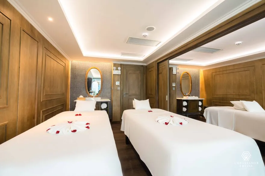 Phòng Spa tại Ambassador II