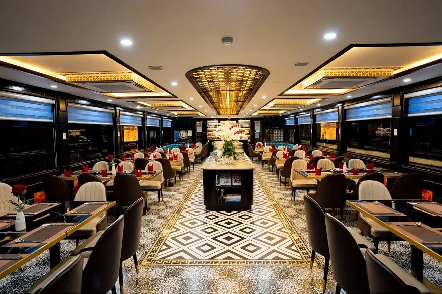 Du thuyền Queen Cruise Hạ Long 3 Du thuyền Queen Cruise