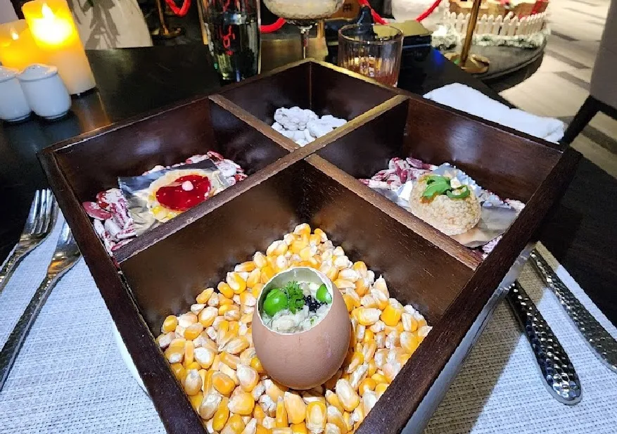 Du thuyền Elite Of The Seas sở hữu ẩm thực độc đáo phục vụ du khách