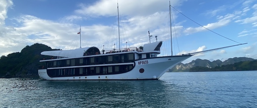 Du thuyền Sena Cruise Hạ Long
