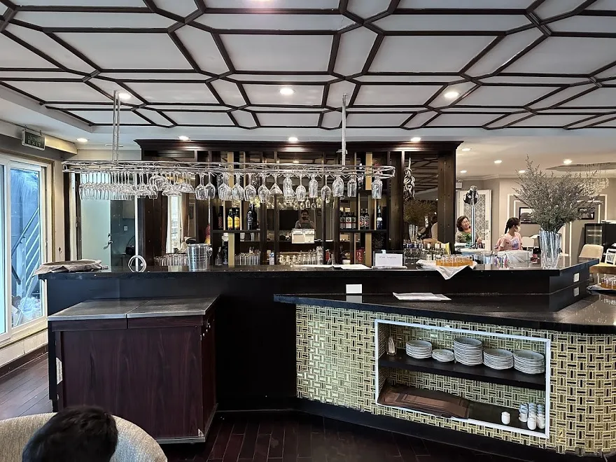 Khu vực quầy Bar trên du thuyền Era