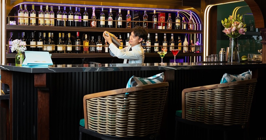 Khu vực quầy bar