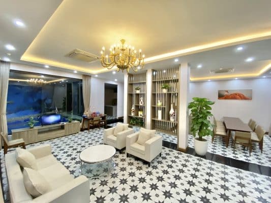 Vds Queen Beverly Hill 03