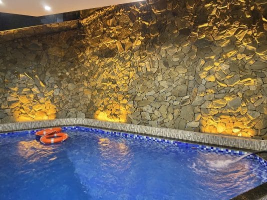 Vds Queen Beverly Hill 08