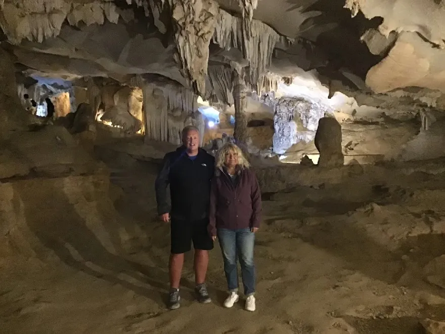 Hang Thiên Cảnh Sơn – chốn bồng lai tiên cảnh ở Vịnh Bái Tử Long