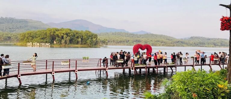 Hồ Yên Trung – Điểm du lịch “Đà Lạt thu nhỏ” ở Quảng Ninh