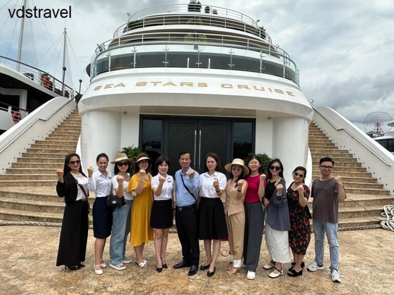 Vdstravel khảo sát khách sạn và du thuyền của thương hiệu Sea stars Hạ Long