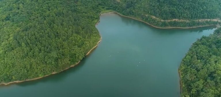 Hồ nước ngọt trên đảo Ngọc Vừng