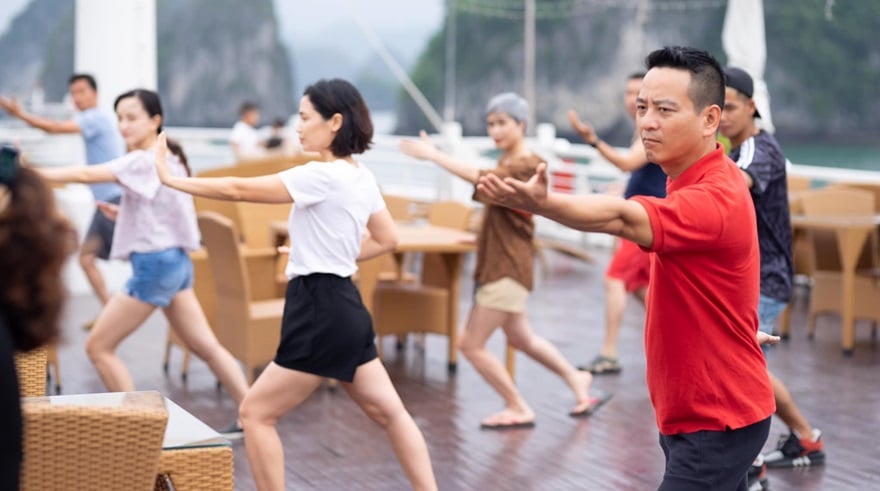 Các bài tập thái cực quyền có tính chất nhẹ nhàng nên phù hợp với mọi đối tương 