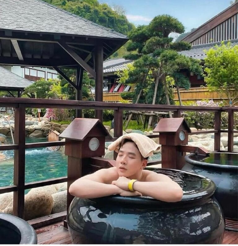 Review kinh nghiệm tắm khoáng Yoko Onsen Quang Hanh