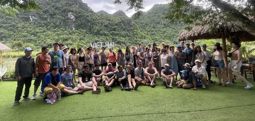 Khám phá làng chài Việt Hải