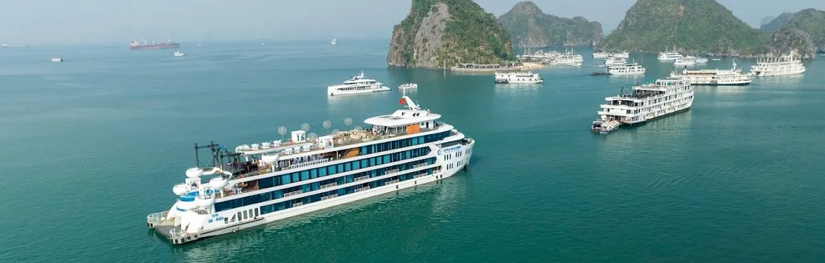 Du thuyền Luna Hạ Long