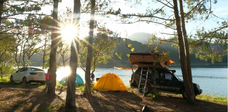 Cắm trại bên hồ Khe Chè