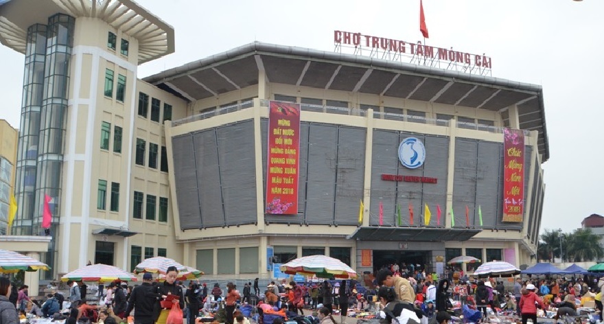Chợ Móng Cái