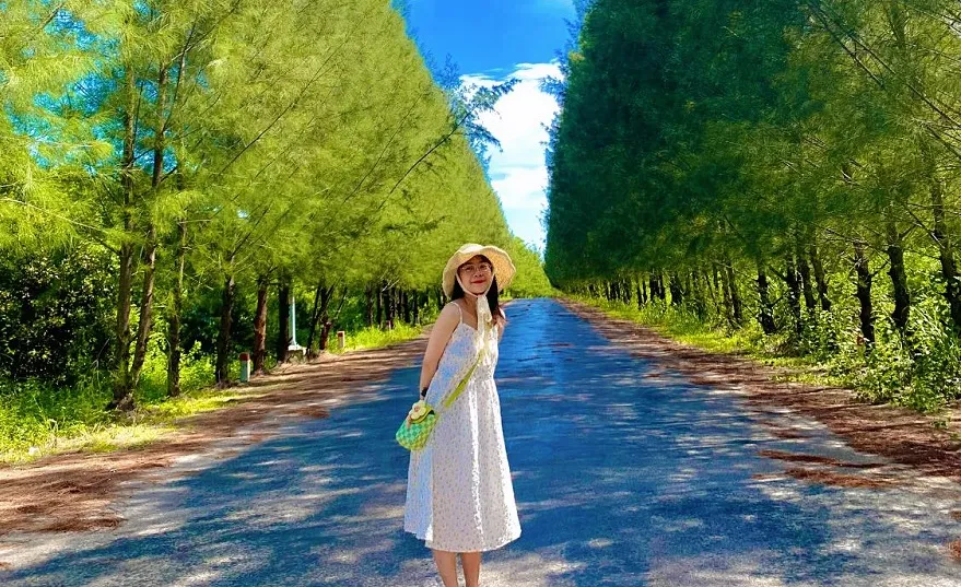 Đường lên Eo Gió Quan Lạn