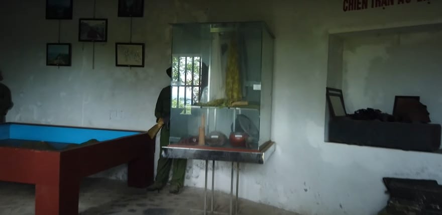 Khu vực đài chỉ huy