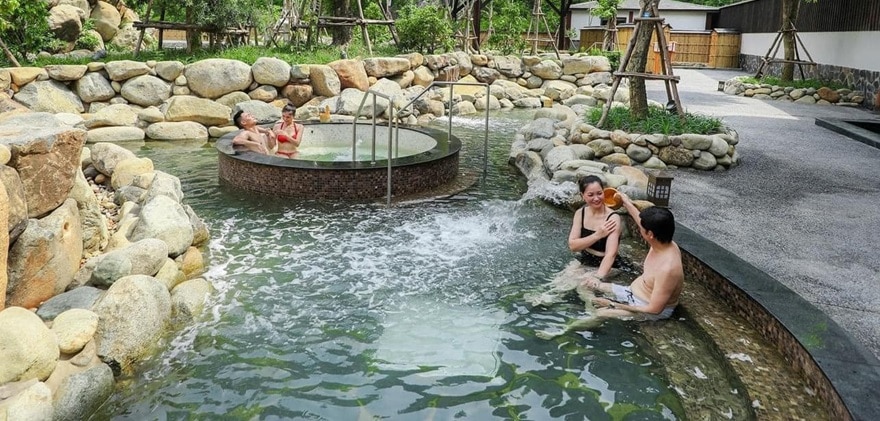 Khu vực tắm tại Yoko Onsen 