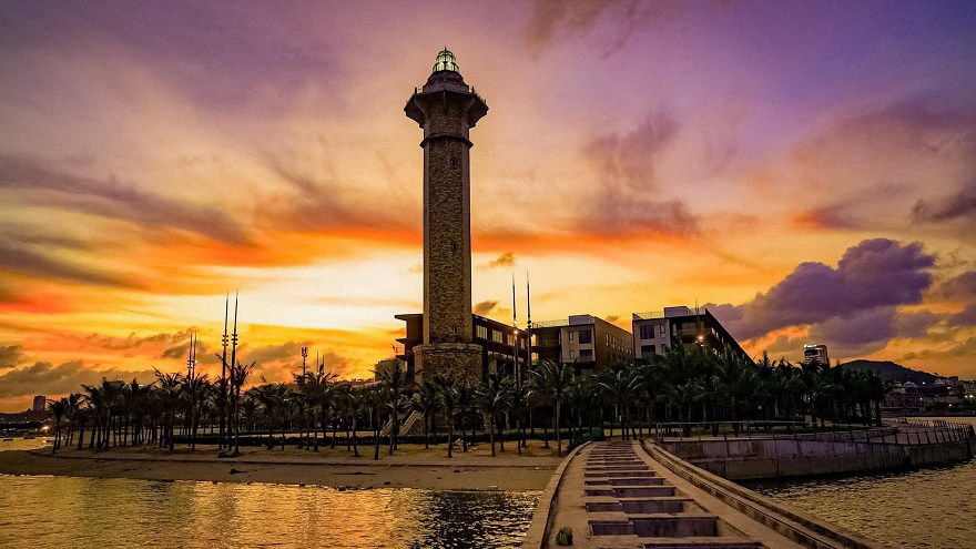 Ngọn Hải Đăng Bãi Cháy