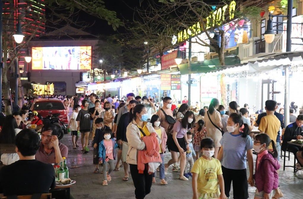 Phố đi bộ Bài Thơ (ảnh minh họa)