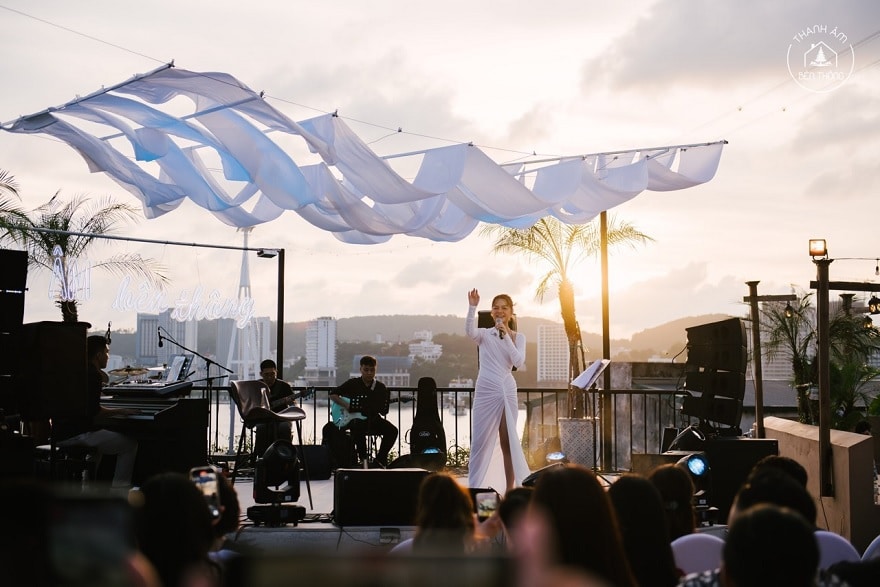 Sự kiện Âm Nhạc