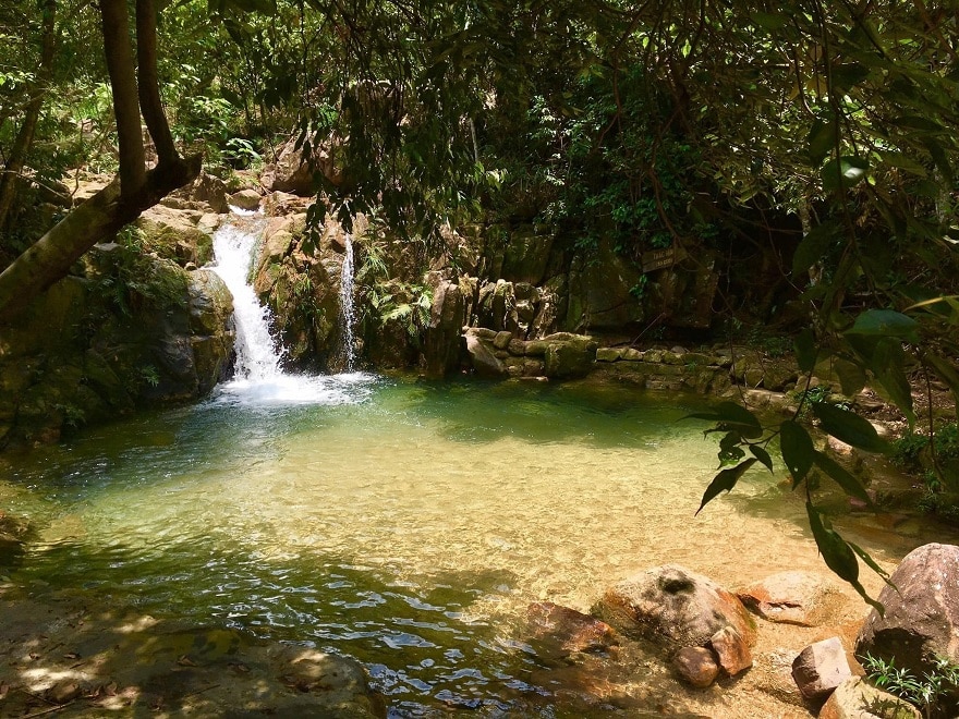 Suối năm Hoành Bồ