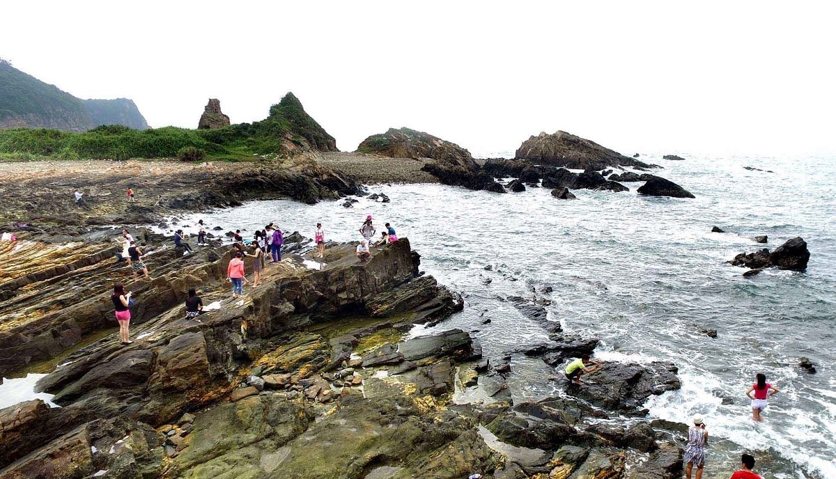 Thung lũng tình yêu sẽ chỉ hiện ra khi thủy triều rút