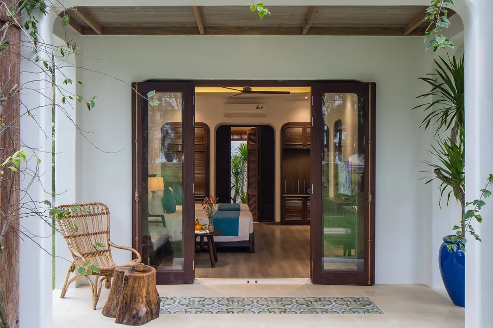 Premium Twin Garden View