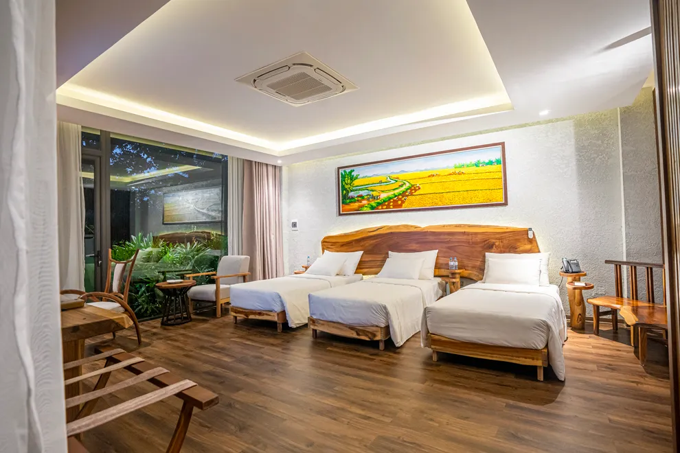 Triple (Khối Phòng Khách Sạn)