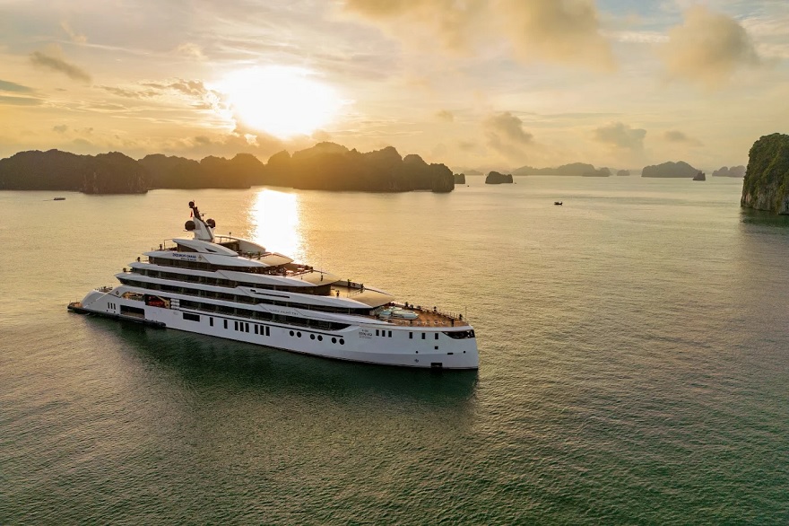 Du thuyền Grand Pioneers