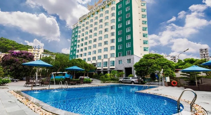 Khách sạn Mường Thanh Suối Mơ Bãi Cháy