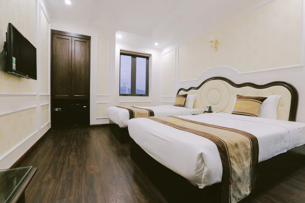 Junior Twin (Tiết kiệm)