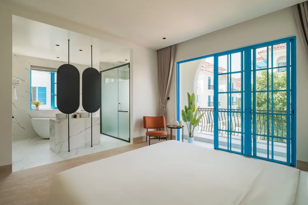 The Ibiza Villa (M322-M324)