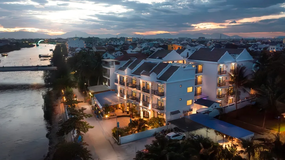 Khách sạn Silk River Spa