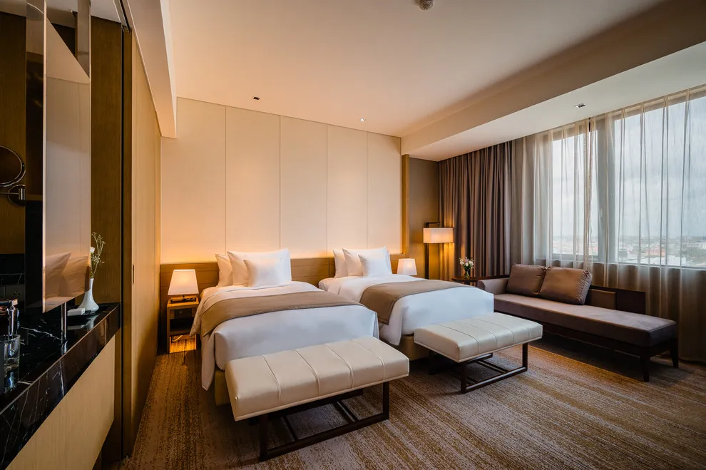 Deluxe (Tiêu chuẩn)