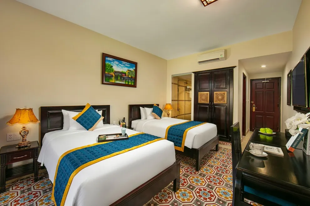 Superior Double/Twin