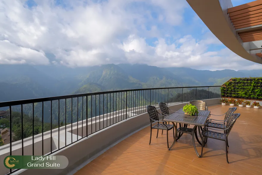 Lady Hill Grand Suite