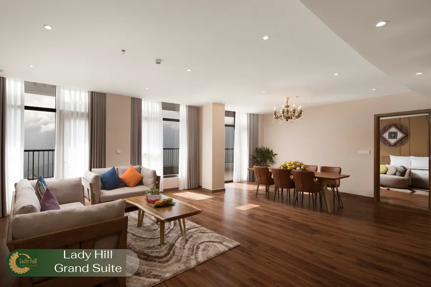 Lady Hill Grand Suite