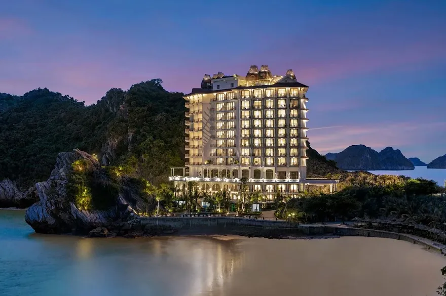 Hôtel Perle d’Orient Cat Ba – MGallery