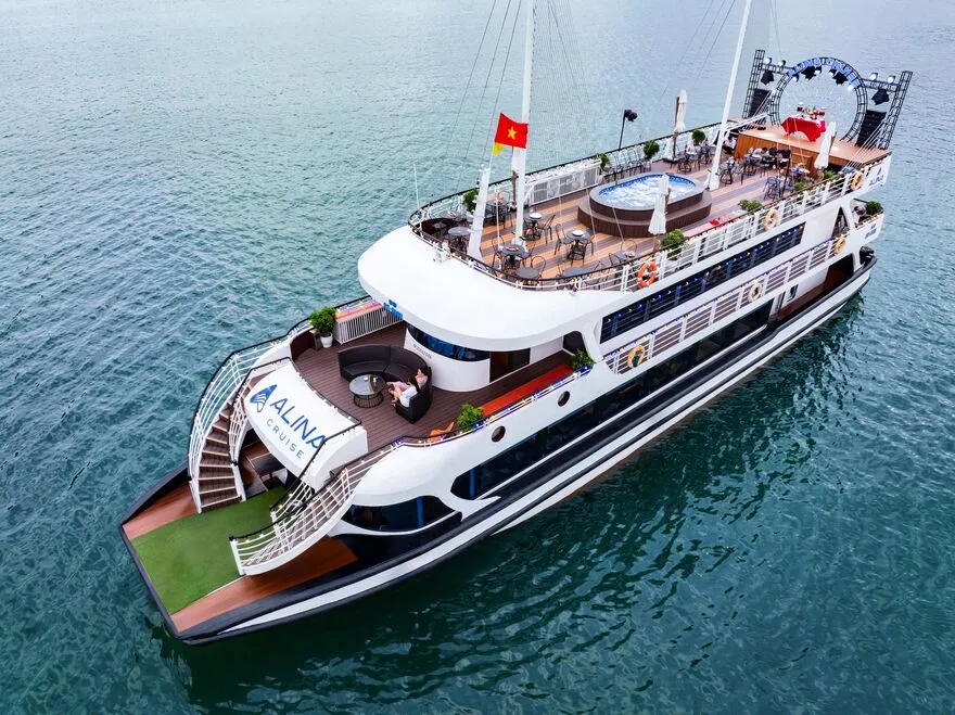 Du thuyền Alina Cruise Hạ Long