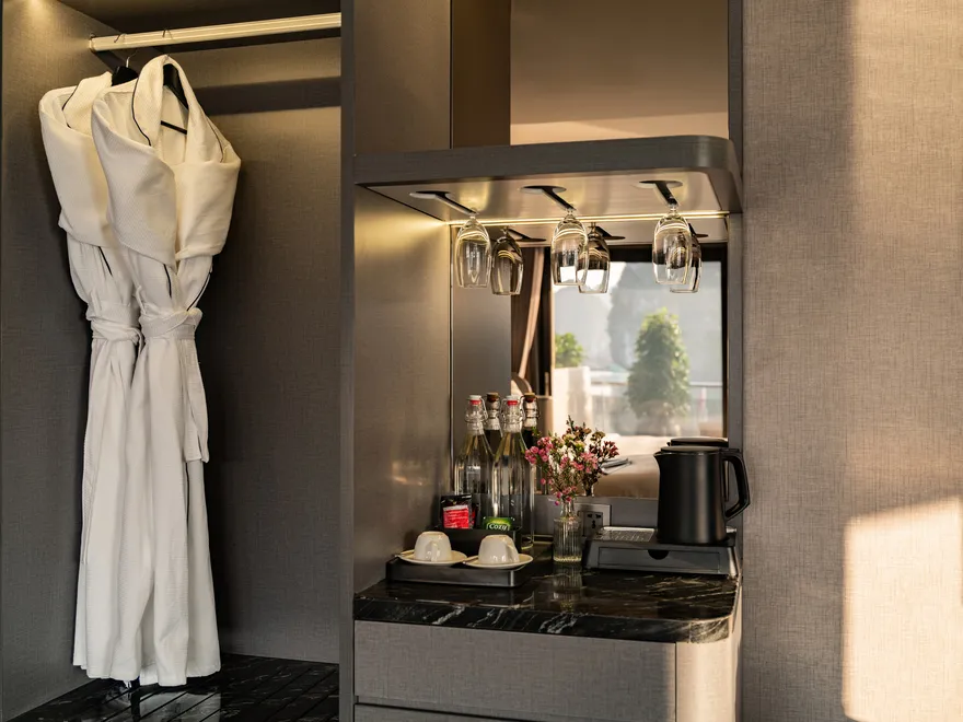 Junior Family Connecting Suite Sea View with Private Balcony