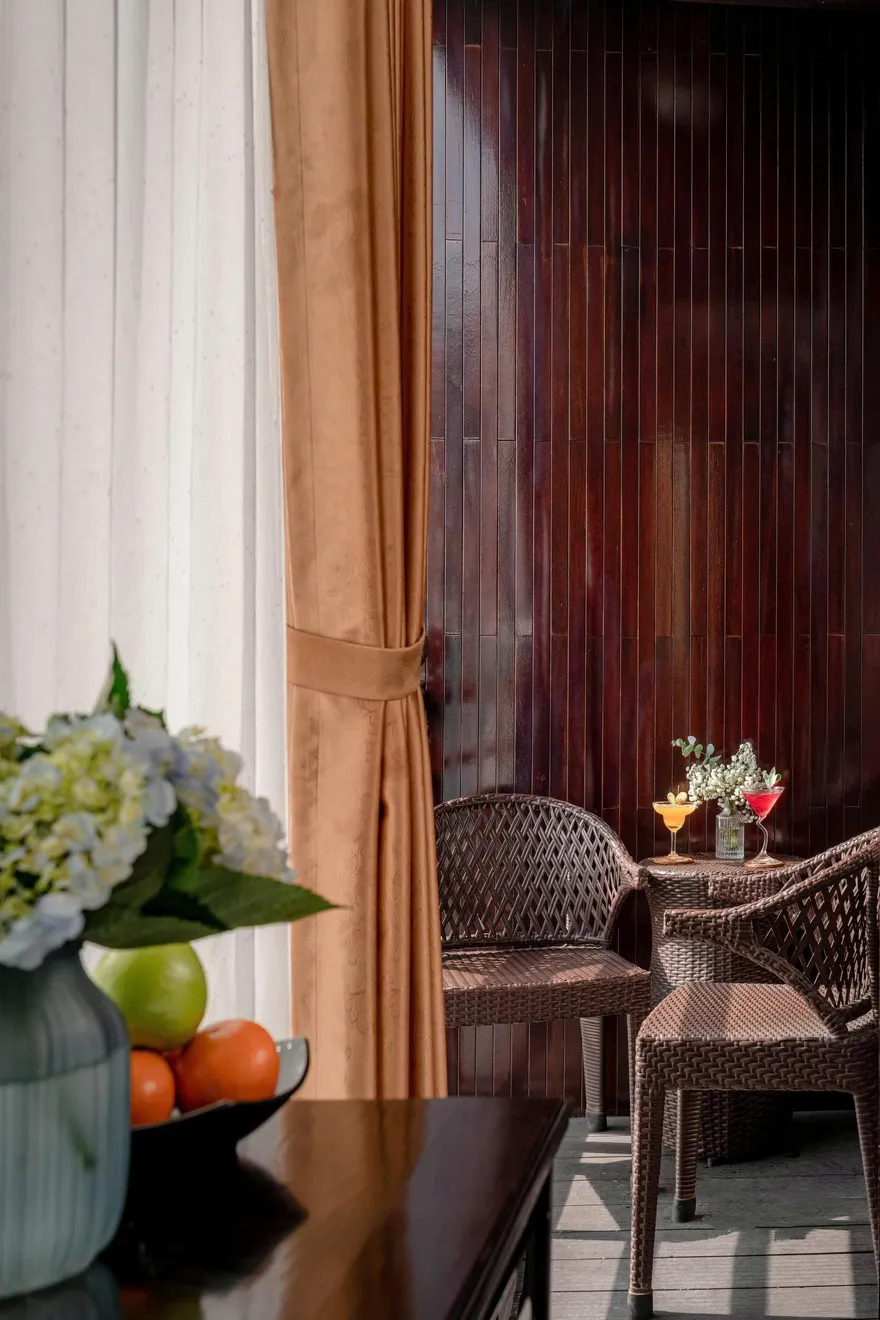 Athena Executive Balcony