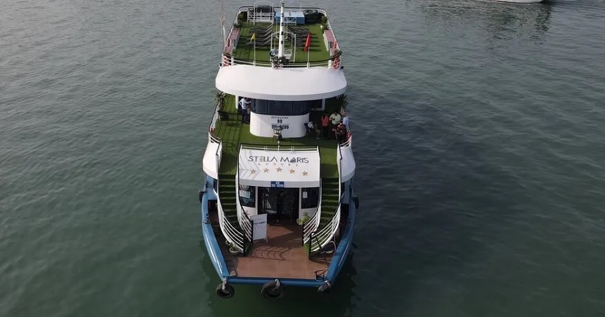 Du thuyền Stella Maris