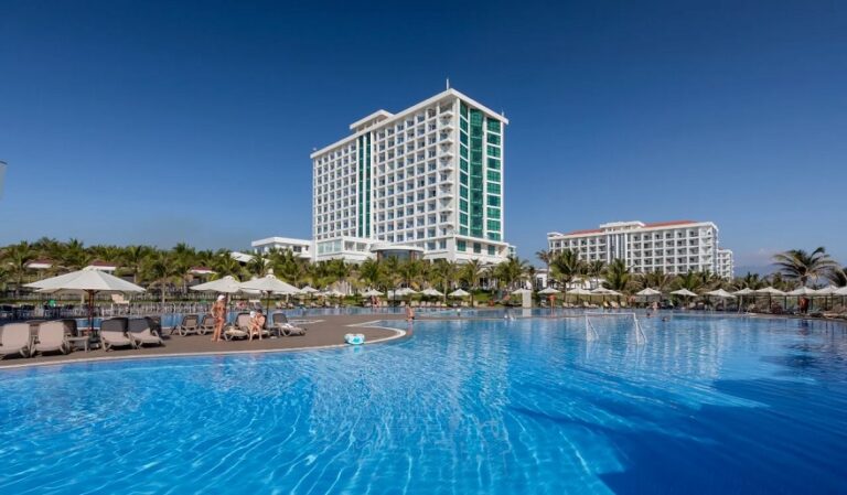 Swandor Cam Ranh Hotels & Resorts