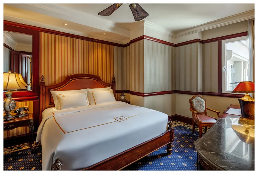 Heritage Grand Deluxe Family